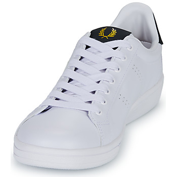 Fred Perry B721 LEATHER 